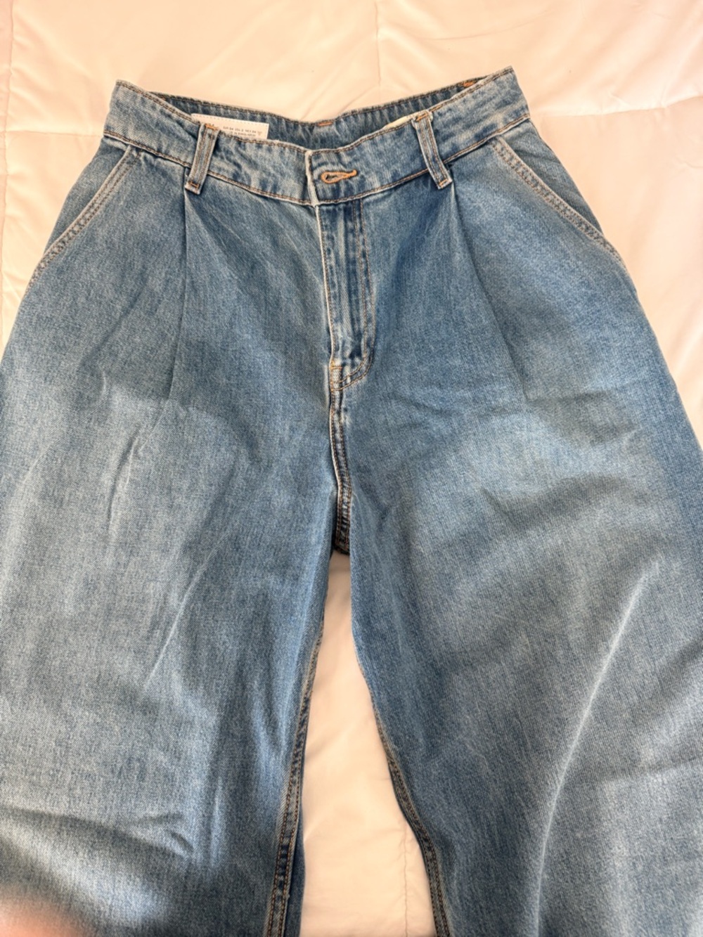 Zara Wide Leg Denim Jeans in Light Blue Wash - Picture 2 of 4